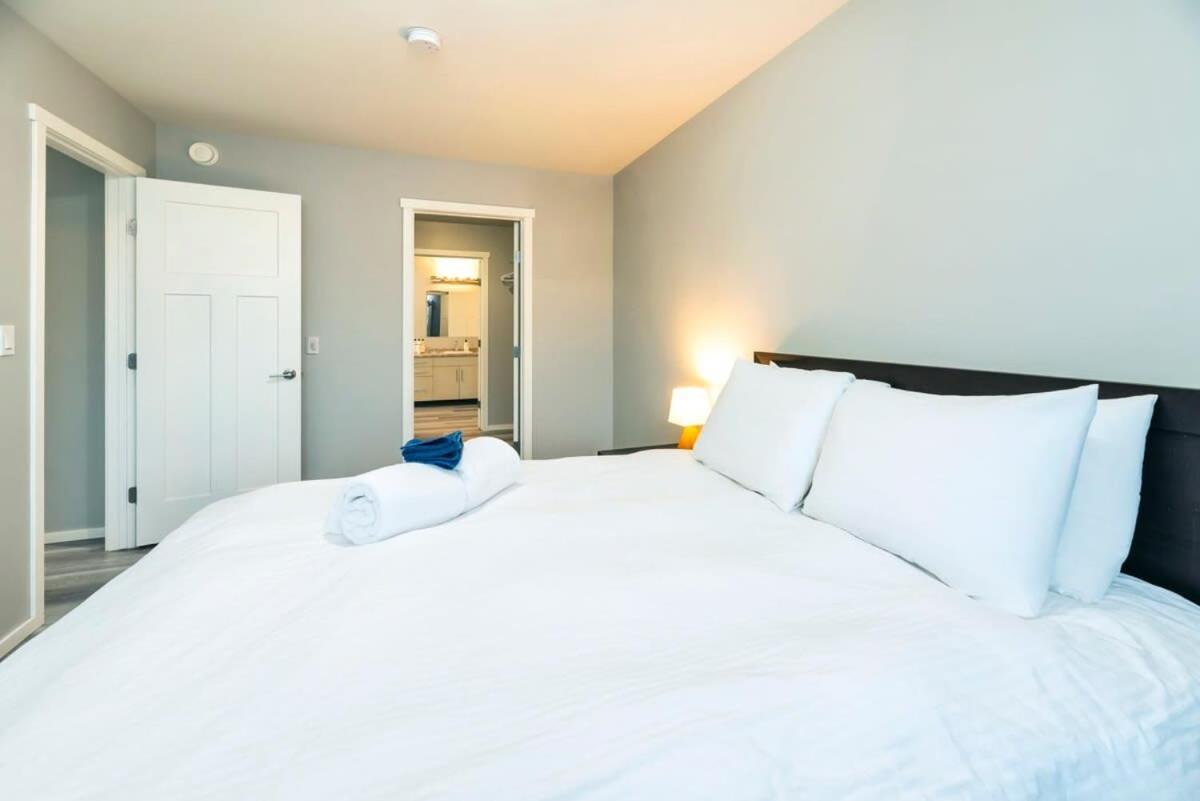 Nn - The Wanderoo - Riverdale 3-Bed 2 5-Bath ホワイトホース エクステリア 写真